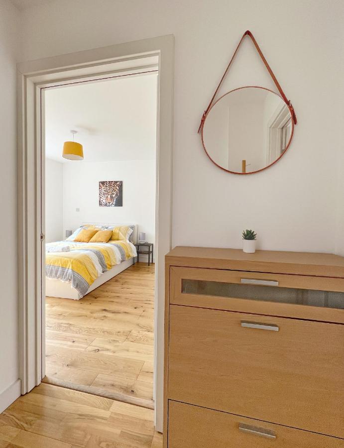 Lovely 1 Bedroom Apartment In South East Londres Extérieur photo